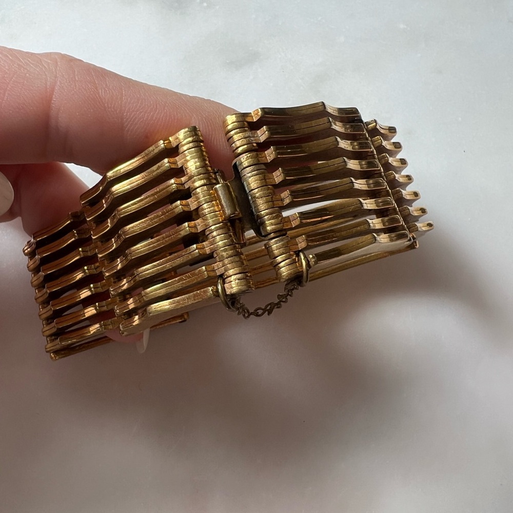 Vintage Architectural Gold Link Bracelet Bauhaus Inspired | Articulated Cuff - Picture 5 of 9